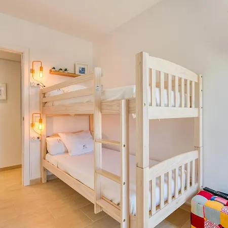 Acogedor Duplex En Ciutadella-playa Santandria 桑坦德利亚湾